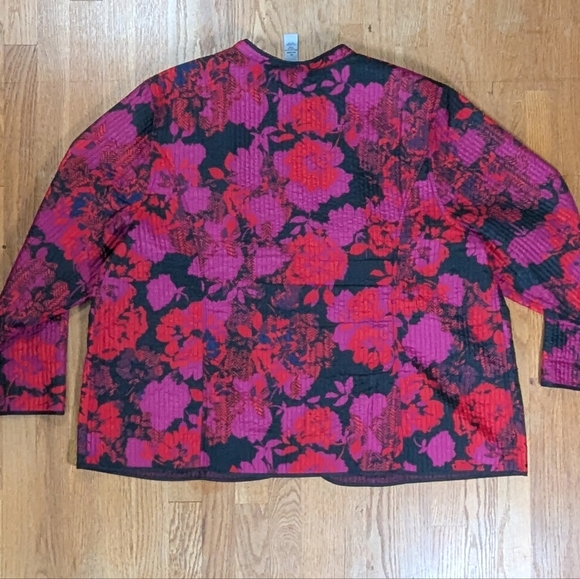 Catherines 3X Quilted Floral Jacket 🌺 Bold Red & Magenta Statement Coat 26/28W - Picture 9 of 11